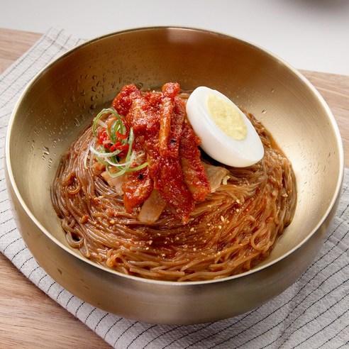 여름철 상쾌한 식사를 위한 교동설악냉면 풀세트