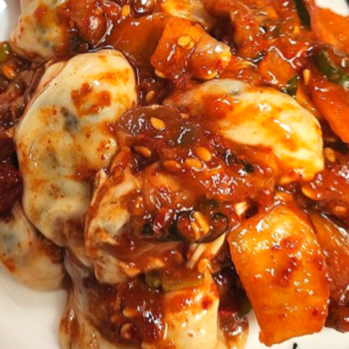 비교불가의 감칠맛! 신선탱글 굴무침으로 즐기는 특별한 식사