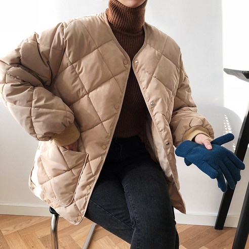 추운 날씨에도 따뜻하고 스타일리시한 다운 패딩 재킷