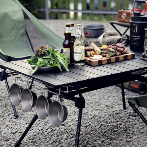 락셀 캠핑 롤 테이블 - 휴대성과 편의성을 갖춘 캠핑용 테이블