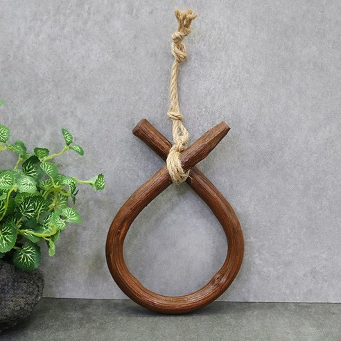 액운은 막고, 행운은 불러들이는, 아리공방 액막이 소 코뚜레 장식품