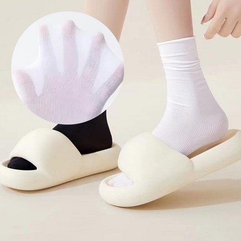 무더위에 시원하게 대처하는 필해피의 무압박 중목 여름양말