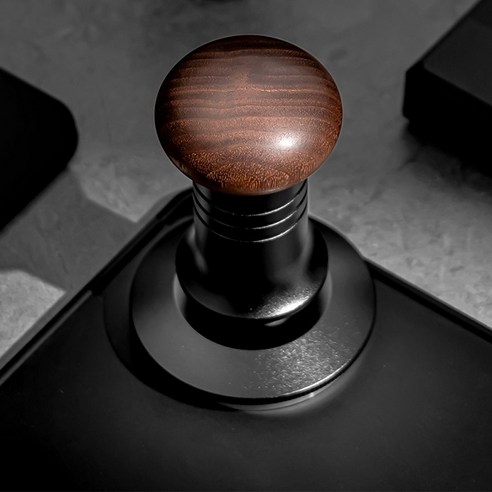 섬세한 탬핑으로 완성하는 완벽한 에스프레소