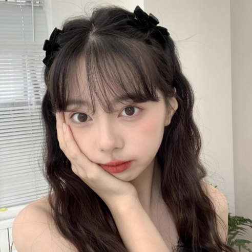 작은 액세서리가 선사하는 사랑스러운 마법