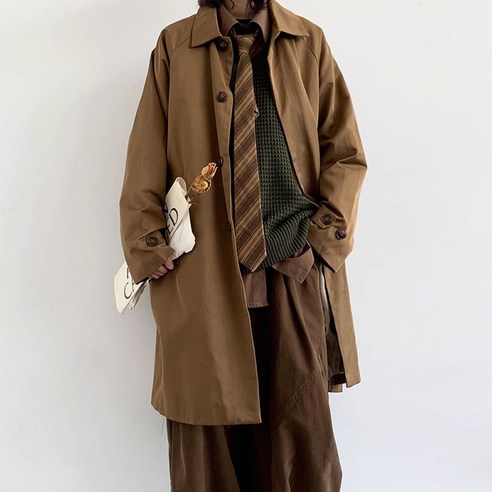스타일과 편안한 착용감을 동시에 제공하는 남성용 티바하 오버핏 트렌치 하프 코트