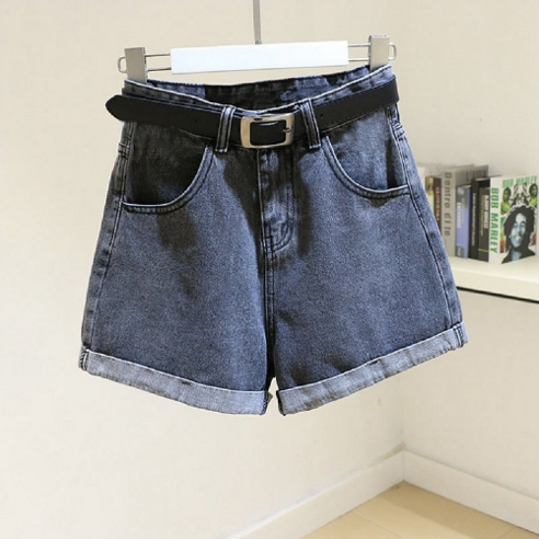 세련된 분위기와 편안한 착용감을 선사하는 연정한 청화 코 répondit 데님 반바지