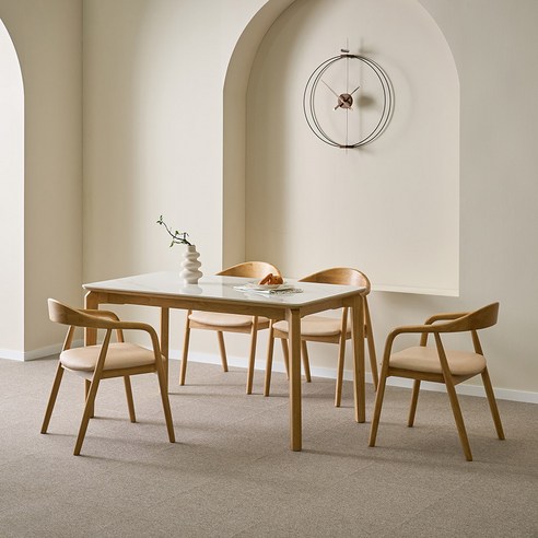 미코하임 디에르 4인용 원목 세라믹 식탁세트: 당신의 공간에 스며드는 자연의 숨결 미코하임