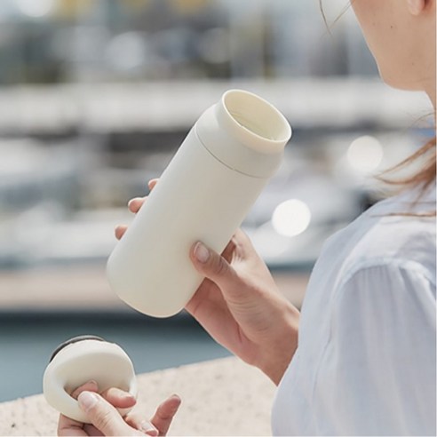 세련되고 휴대하기 편하며 보온/보냉 성능이 뛰어난 트렌드아르 스테인리스 텀블러