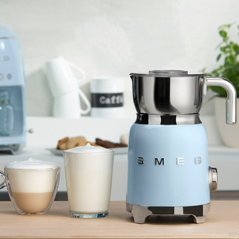 스메그 SMEG 50s 레트로 홈카페 우유거품기 7색상은 인기있는 제품입니다.