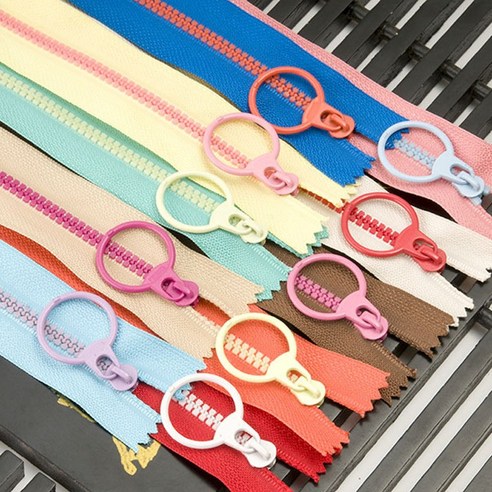 섬세한 아름다움, 투톤 컬러 비슬론 지퍼로 완성하는 나만의 작품 비슬론지퍼