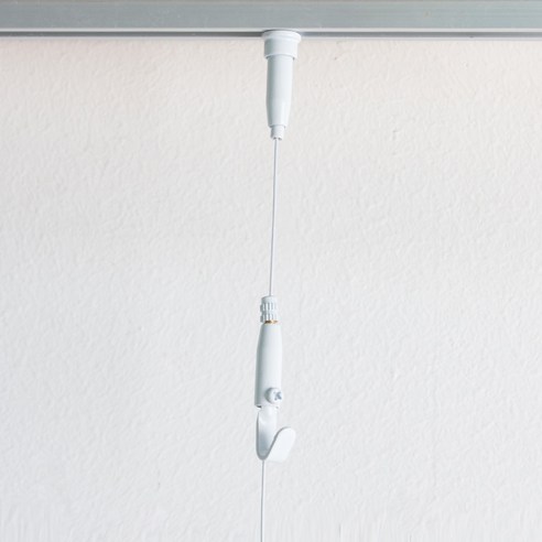 못질 없이 간편하게, 공간을 아름답게!