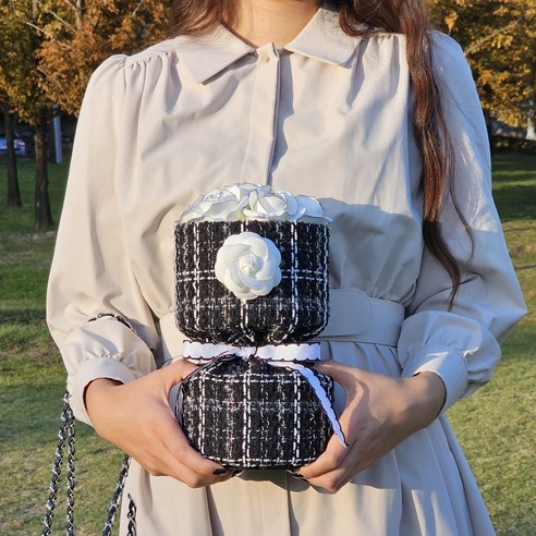 라플라 꽃다발: 특별한 순간을 위한 화려하고 세심하게 제작된 걸작