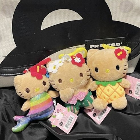 귀여움과 실용성을 갖춘 산리오 태닝키티 키링