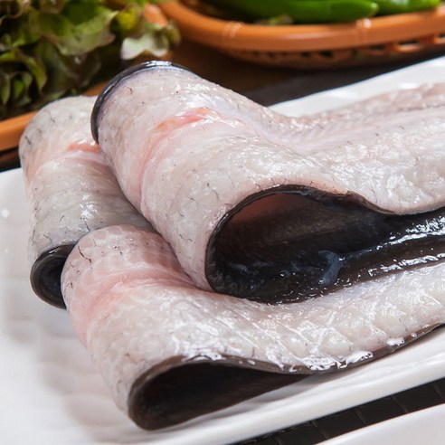 통영멍게 봄여름 제철 수산물 굴 가리비 돌문어 외, 1개, 바다장어1kg,장어소스1개