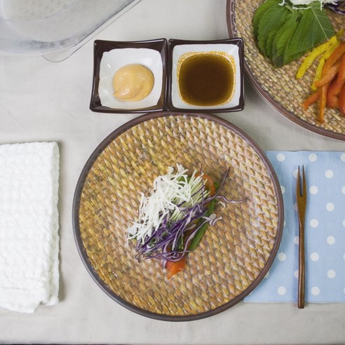 월남쌈 그릇 접시 라이스페이퍼 앞접시 홈카페 멜라민 라탄 채반 2-Size, 1개, 갈색