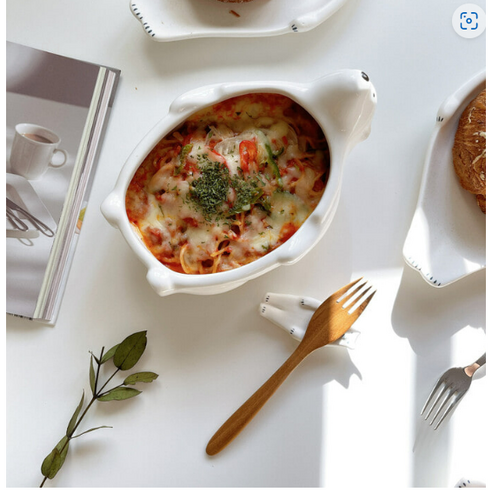 귀엽고 실용적인 북극곰 수저받침으로 행복한 식탁을 완성하세요