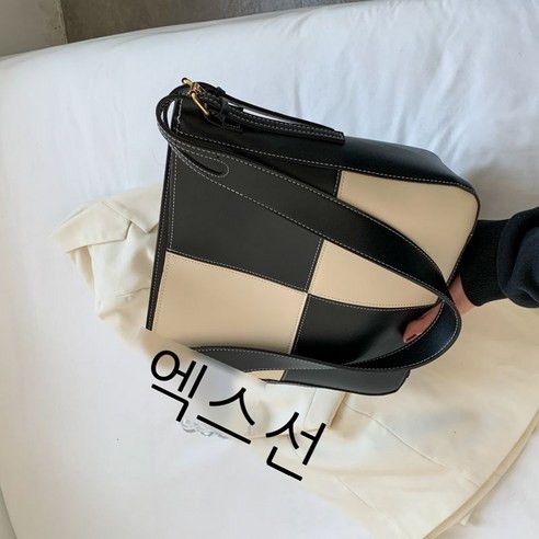 대용량 가방 트렌드 심플한 컬러링 여성용 가방 빈티지 백팩 숄더 물통 가방