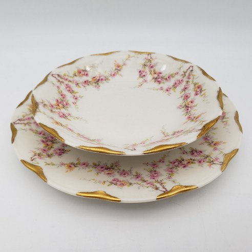 시간을 초월하는 우아함, 앤틱 하빌랜드 뉴욕 바레인 베리볼 세트