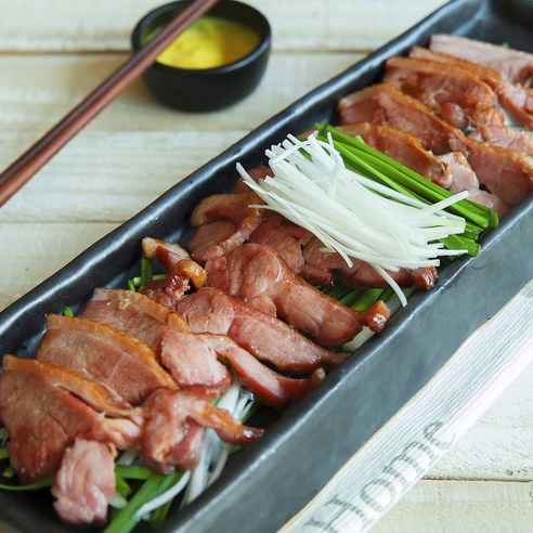 [1+1] 연잎에 감싸 촉촉하고 담백한 구운오리슬라이스 400g, 2개, 400g