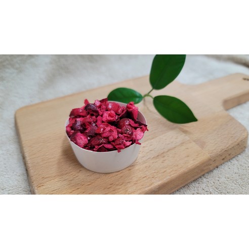 입안 가득 퍼지는 봄의 향기, 동결건조 딸기 다이스로 일상을 특별하게