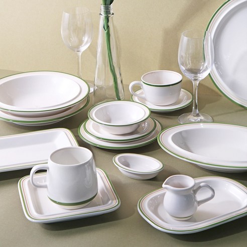 시간을 초월하는 아름다움을 식탁에, 시라쿠스 메이플 빈티지 클래식 그릇