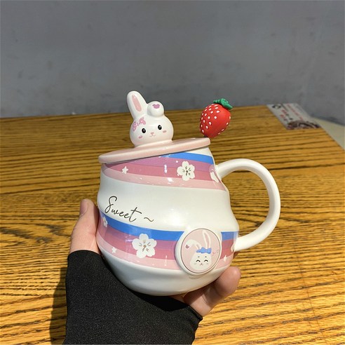 [다나에]홈 세라믹 머그잔 아침 우유 커피 잔, 나비 매듭-딸기 숟가락, 420ml