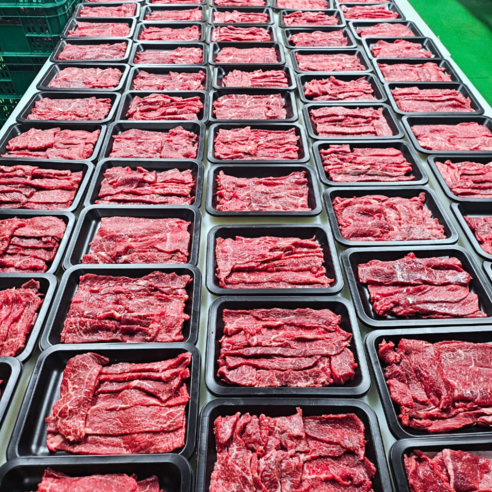 최고 품질의 한우로 만든 맛있는 프리미엄 한우 선물세트