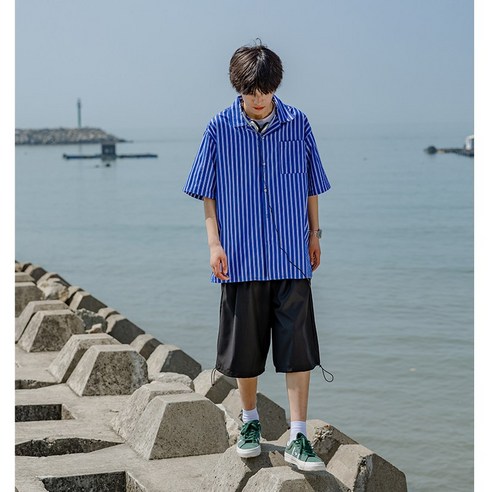 DFMEI 여름 캐주얼 코디 블루 스트라이프 셔츠 남풍 루즈핏 반팔 커플 셔츠 코트