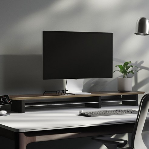 작업 공간에 품격을 더하는 더블데크 원목 모니터 받침대