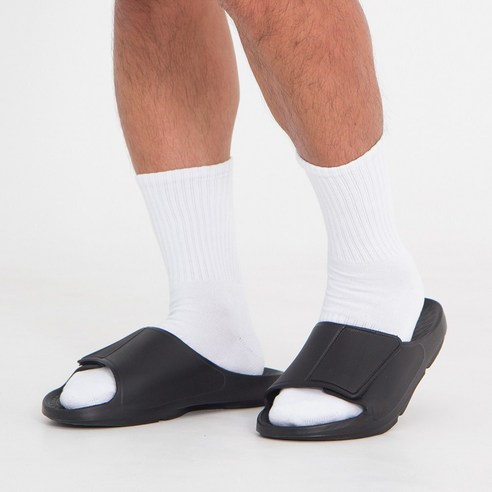 발에 편안함과 스타일을 선사하는 뛰어난 가치의 바디인라이프 기능성 남성 슬리퍼