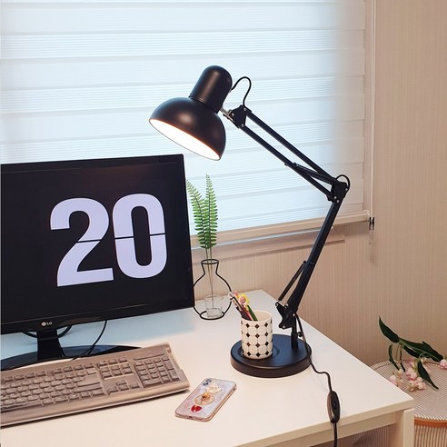 간편한 설치와 다양한 옵션으로 편리한 사용이 가능한 [메가] 제도 집게 책상 스탠드+LED램프