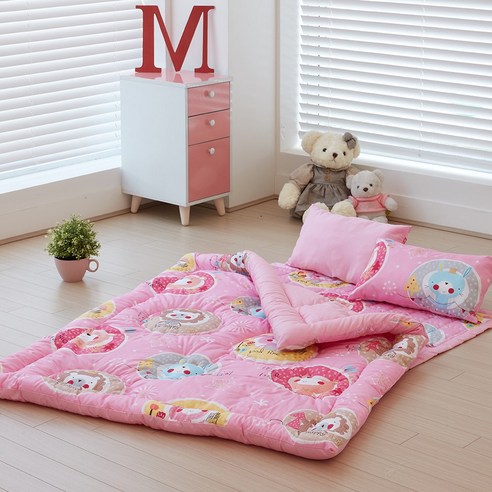 차렵이불+베개커버로 구성된 보드래 유아 순면 사계절 낮잠 이불세트, 핑크쥬쥬 유아동침구