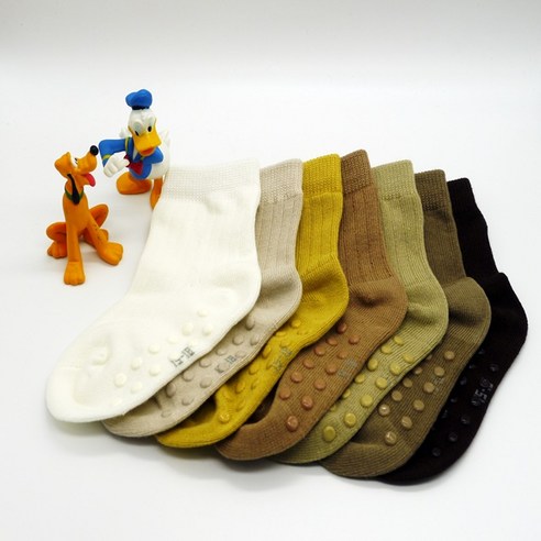 발가락보따리 미끄럼방지 양말로 우리 아이 첫 걸음마 안전하게!