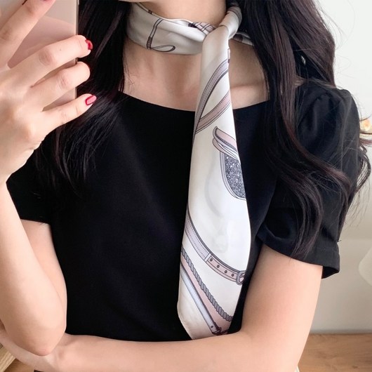 쇼니홈리빙 스카프 여성스카프 머플러 실크스카프 쁘띠스카프