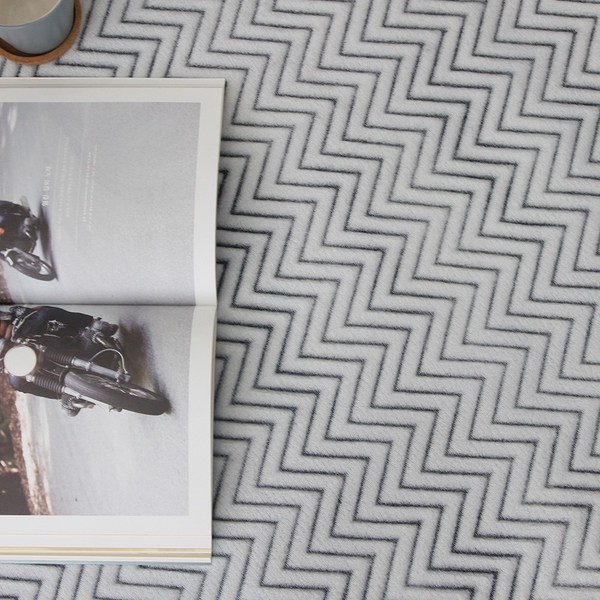 미조데코 카빙 워셔블 극세사 단모 거실 러그