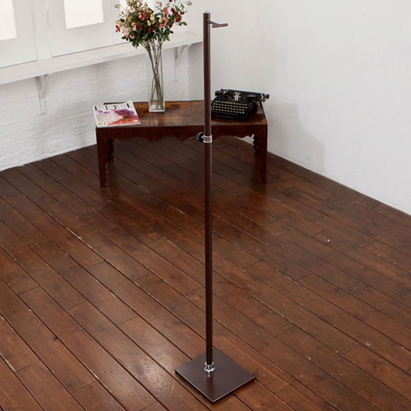 자체브랜드 심플 원라인 사다리폴 스탠드행거, 브론즈