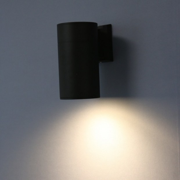524fbd0d675fd62eb30709c08f5ca6796158fde86fd123cfc590be89d5d2.jpg