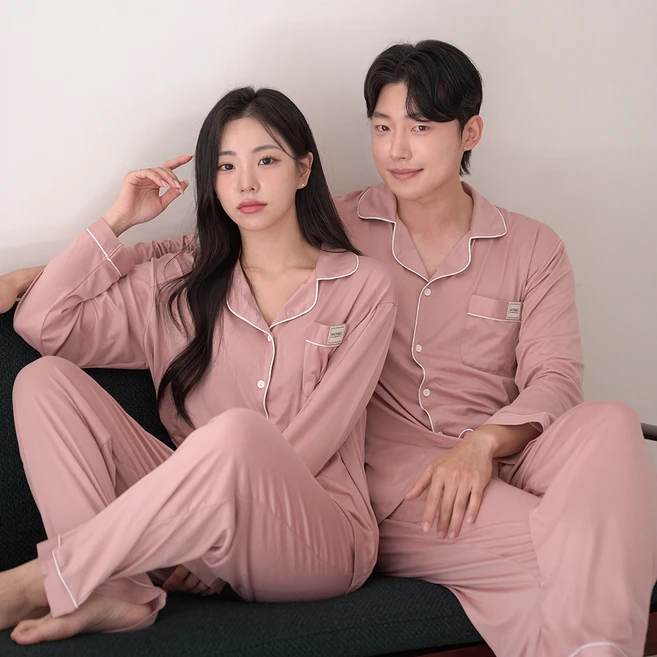 어나더디 커플용 보들 피치스킨 피치기모 긴팔 잠옷 상하의 세트