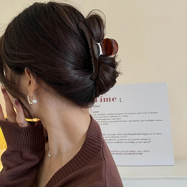 걸핀스 라운드 브라운톤 셀룰로오스 집게핀 1507