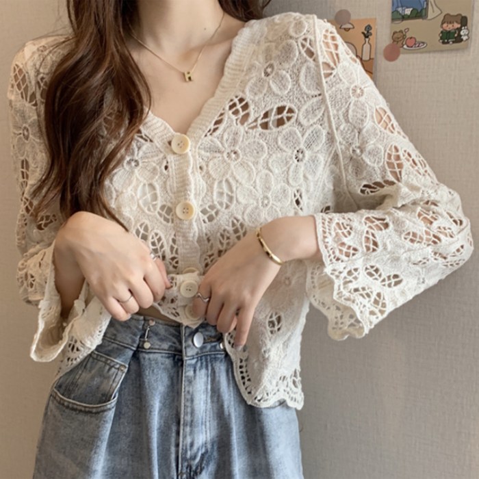 아뗄릭 여성용 브이넥 러블리 플라워 자수 펀칭 숏 가디건 13827 아뗄릭 여성용 브이넥 러블리 플라워 자수 펀칭 숏 가디건 13827