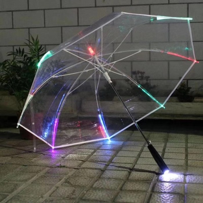 상남자우산 아싸의발악 투명우산 LED 사고방지 비오는밤 쓸데없는 선물