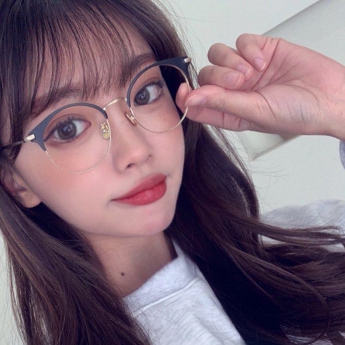 멜라크메 남자 여자 동글이 하금테 가벼운 스틸 타티타늄 골드 블랙 안경테 대표 이미지 - 베타티타늄 안경 추천