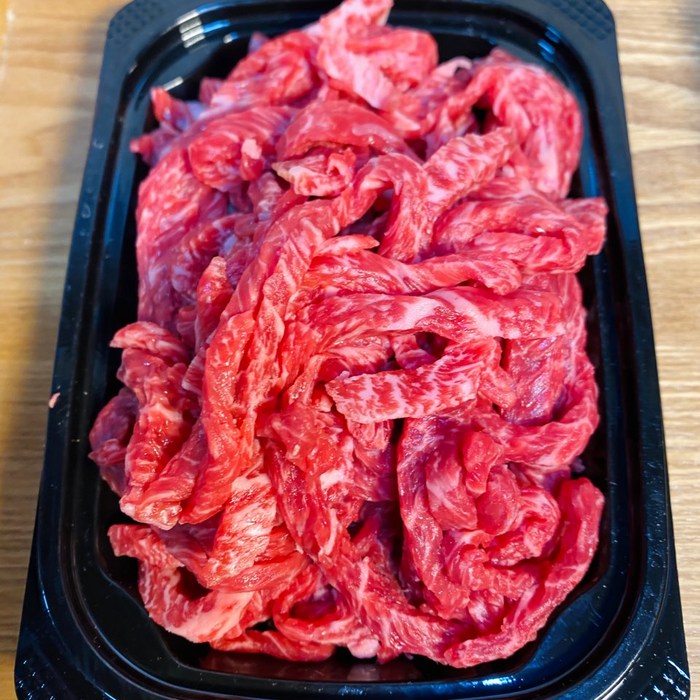 촌놈푸줏간 1++등급 한우 잡채용 400g 투플러스 대표 이미지 - 한우 부채살 추천