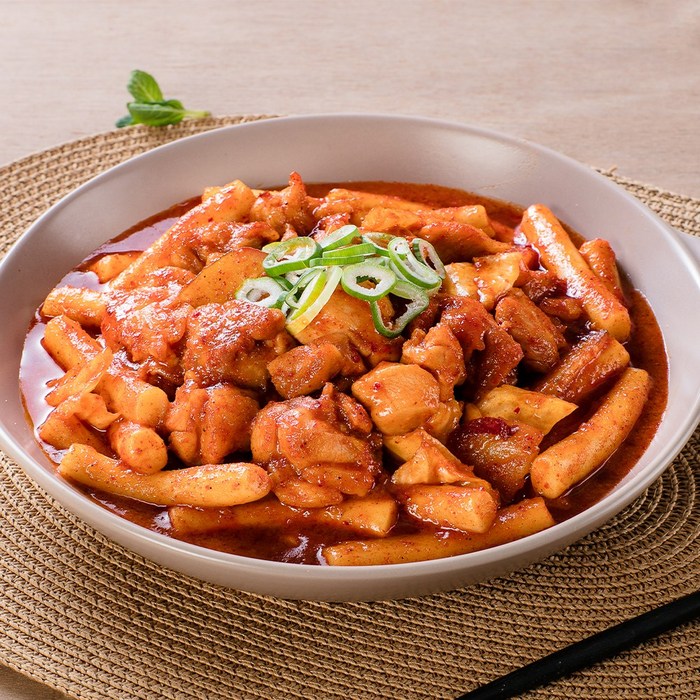 핑크테이블 국물 순살 닭갈비 떡볶이(950g), 국물 닭갈비떡볶이(950g) 3팩 (300원 할인) 대표 이미지 - 핑크테이블 안주 추천