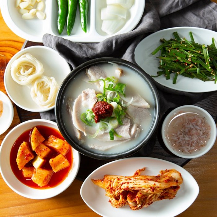 돼지국밥맛집 550g 10인분, 내장국밥10인분(1인분X10개) 대표 이미지 - 할매국밥 추천