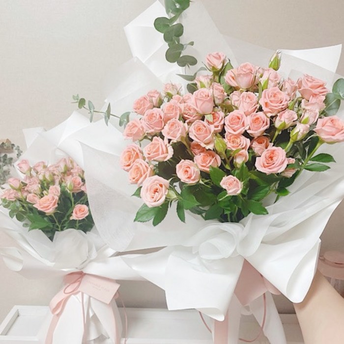 어도러블플레르 러블리 햇살장미 생화 꽃다발 기념일 생일 축하 선물, 화이트, 블루, 추가 대표 이미지 - 생화 꽃다발 추천
