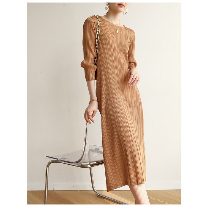 ( 블랑누아 ) 하이퀄리티 프리미엄 플리츠 라운드 플레어 긴팔 원피스