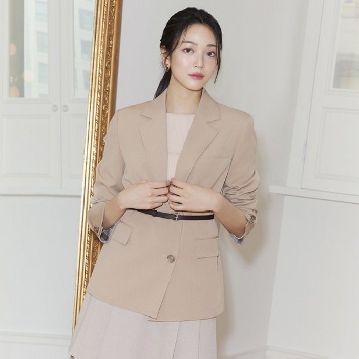잇미샤 한재인 착용24 오버핏 테일러드 벨티드 자켓 ITO9ZJK730 2201191