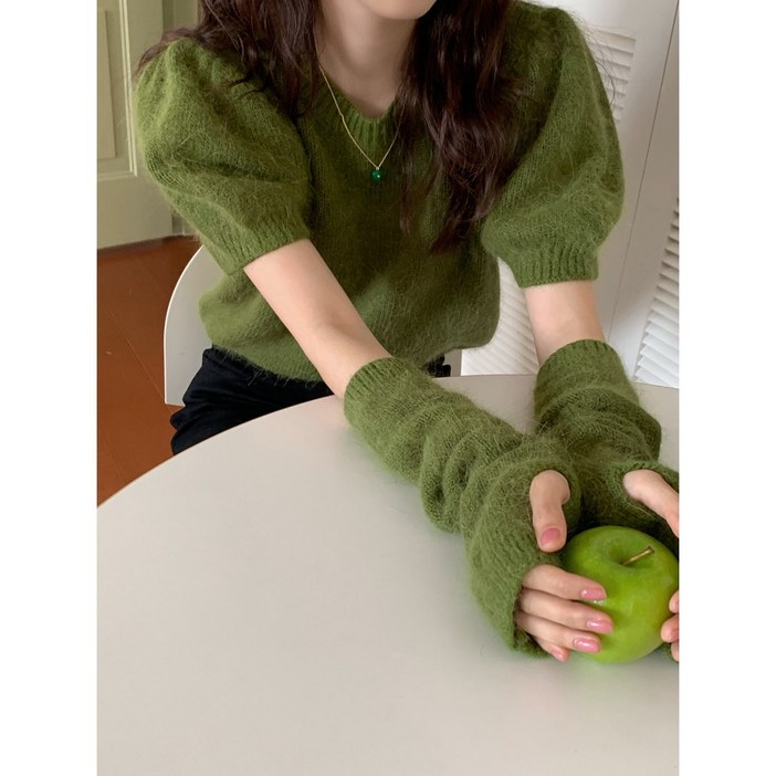 루어스룸 스튜 라운드넥 겨울 여성 앙고라 니트 반팔 팔토시 SET 소매벌룬 퍼프 워머 세트 니트