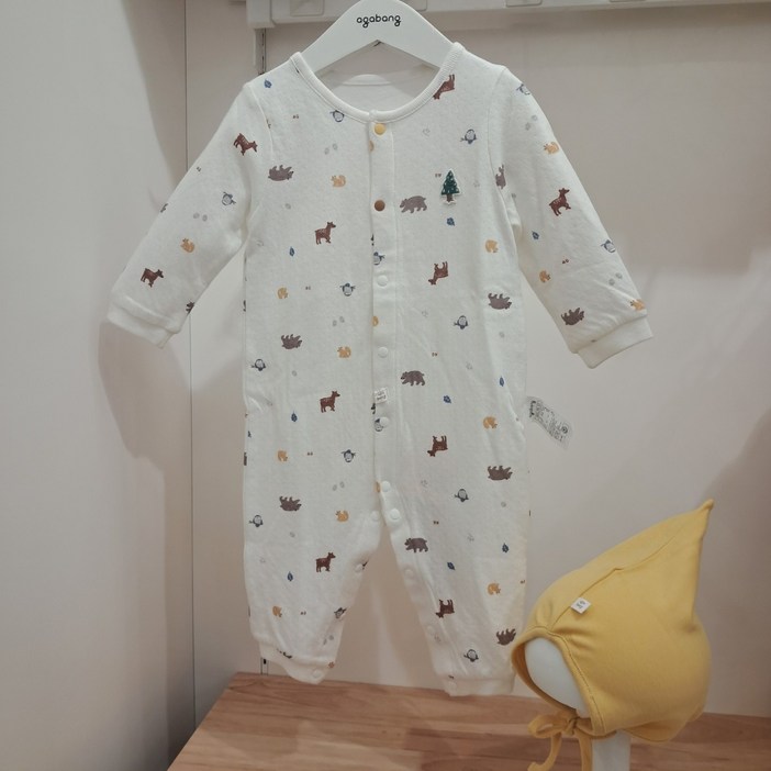 아가방 초특가세일 순면과 부드러운 고급 레이온  봄 가을 겨울 실내우주복  귀여운 보냇모자도 드려요